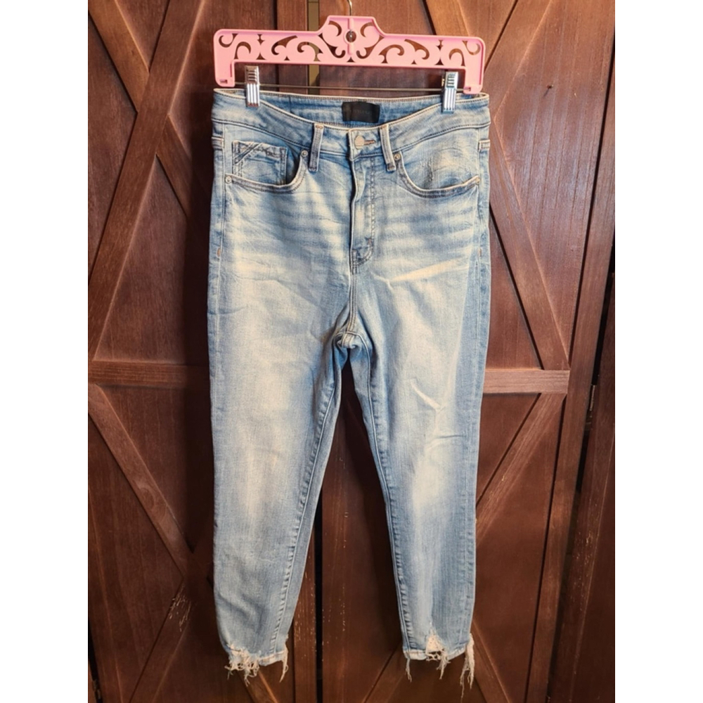 Women's Buckle Black Ankle Skinny Jeans Size 30x27 Light Wash